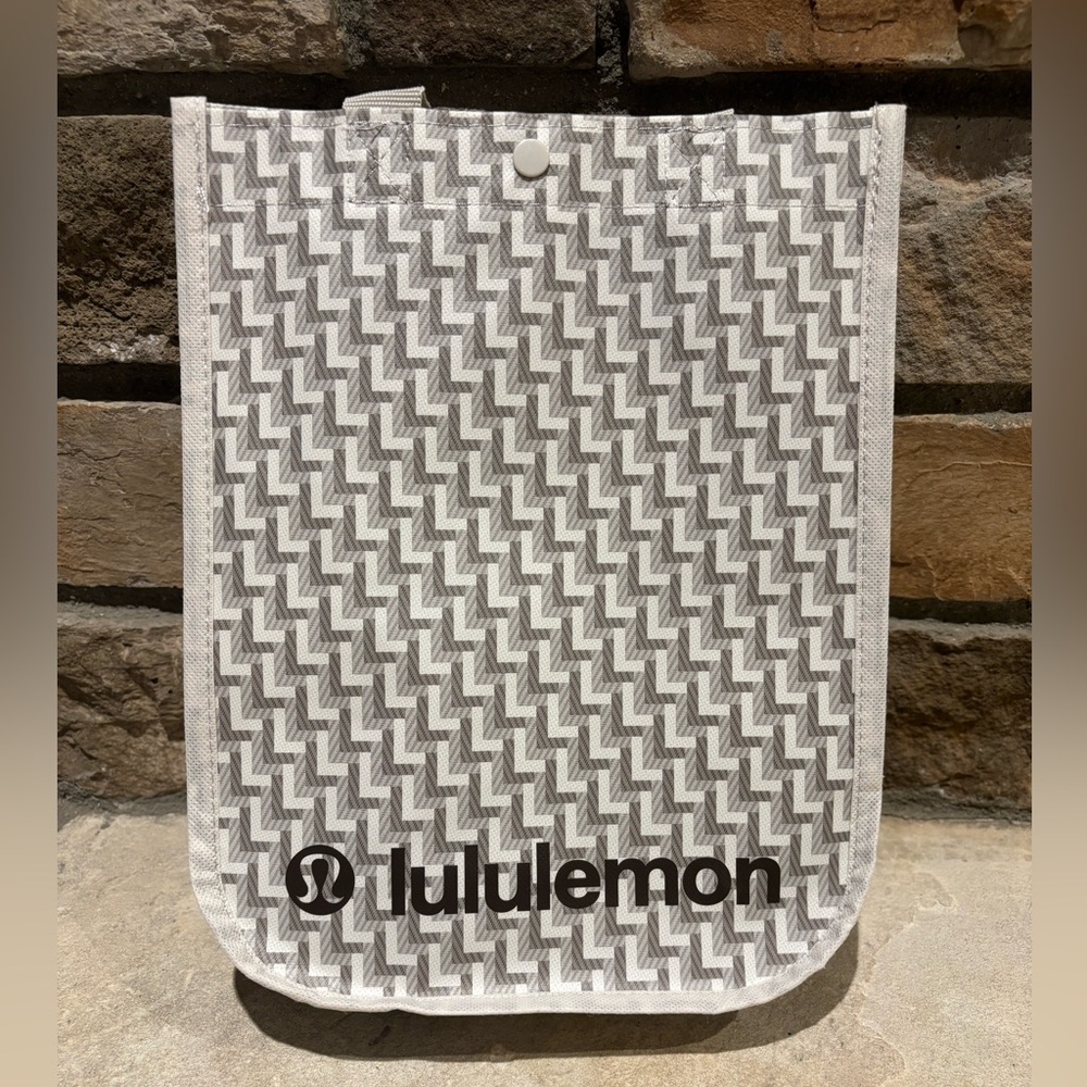 Lululemon Reusable Bag